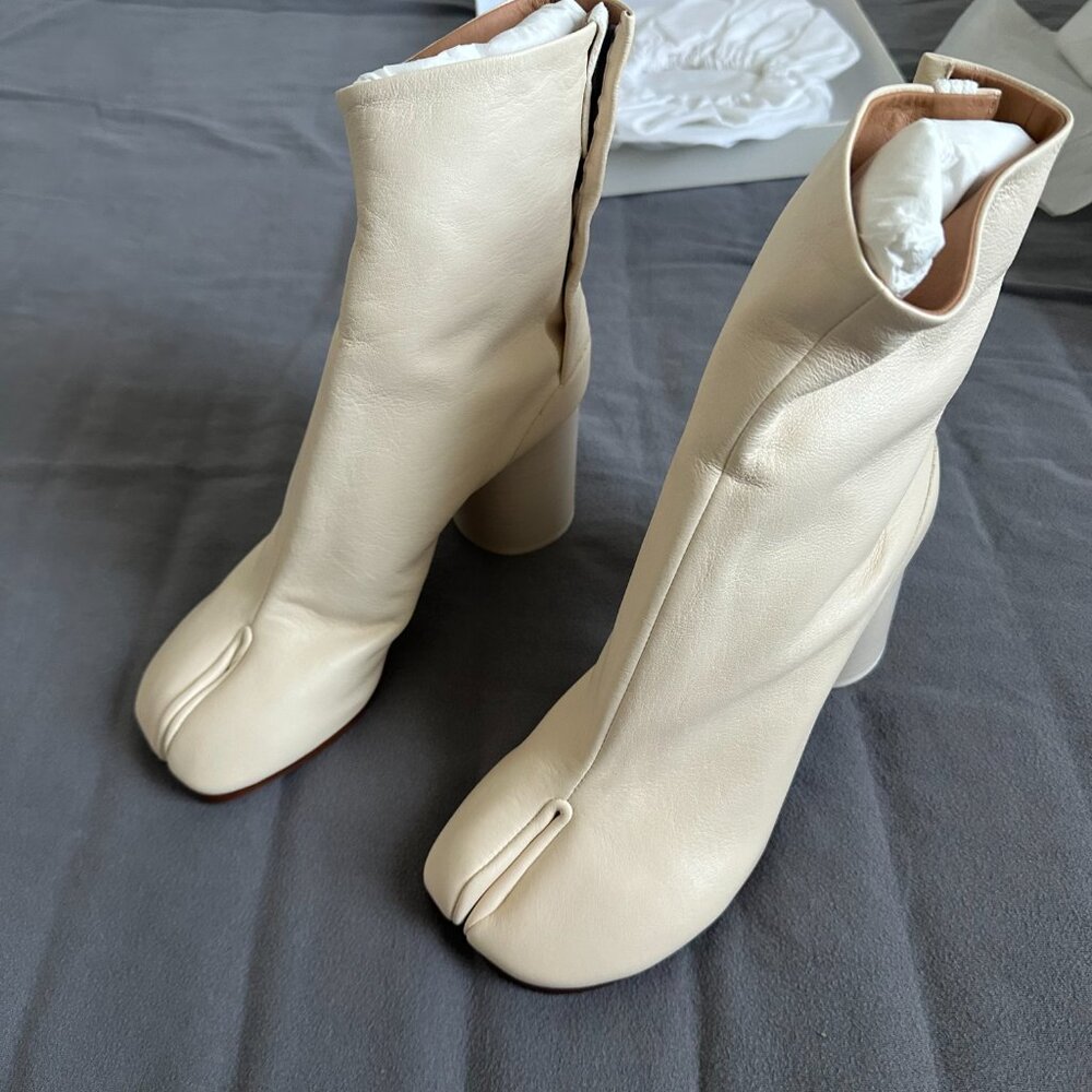 NIB Marson Margiela Soft Lamb Nappa Tabi Ankle Boots 8cm in ivory 38